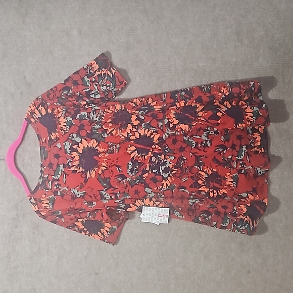 Lularoe Perfect T small sunflower red - Picture 4 of 5